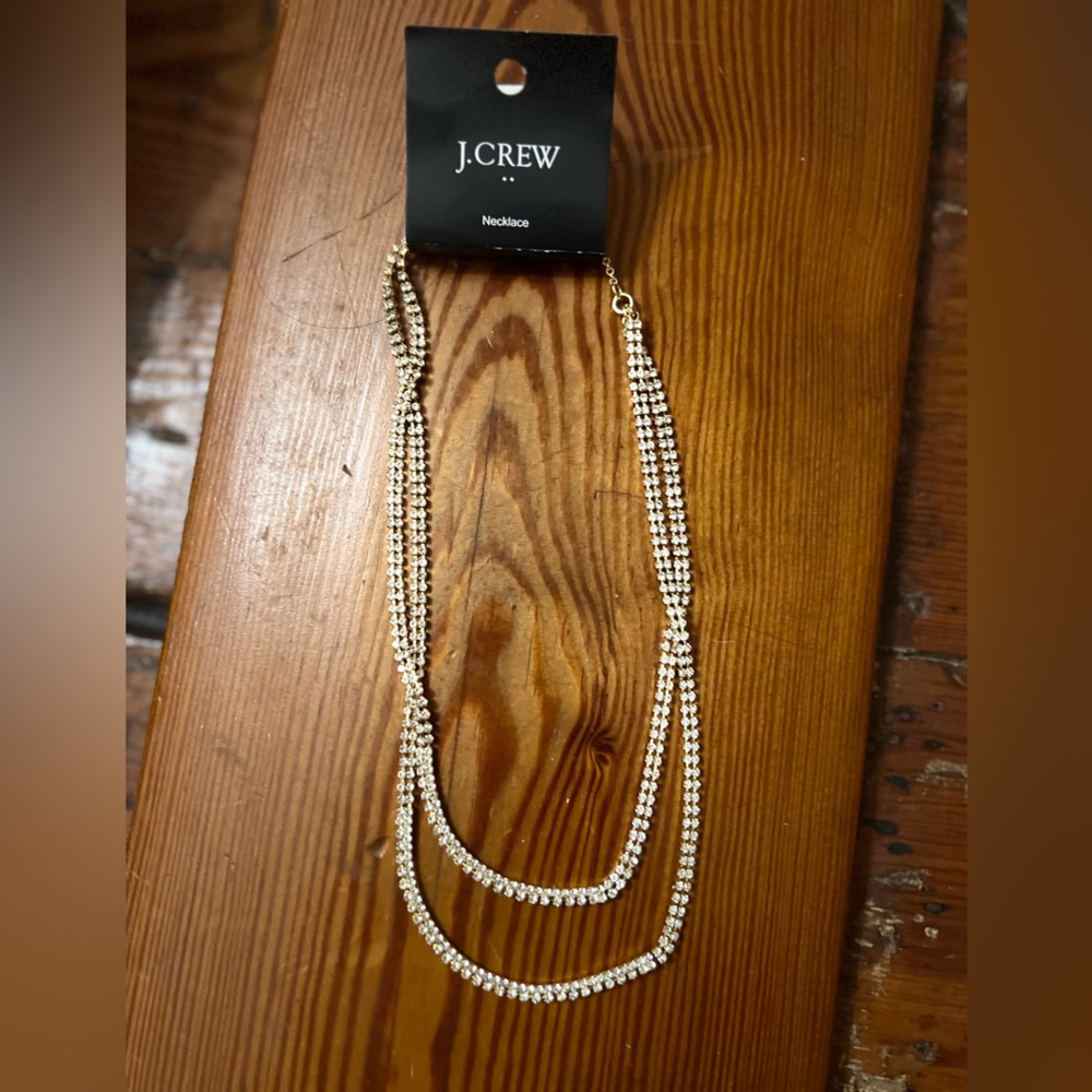 Two-layer crystal statement necklace